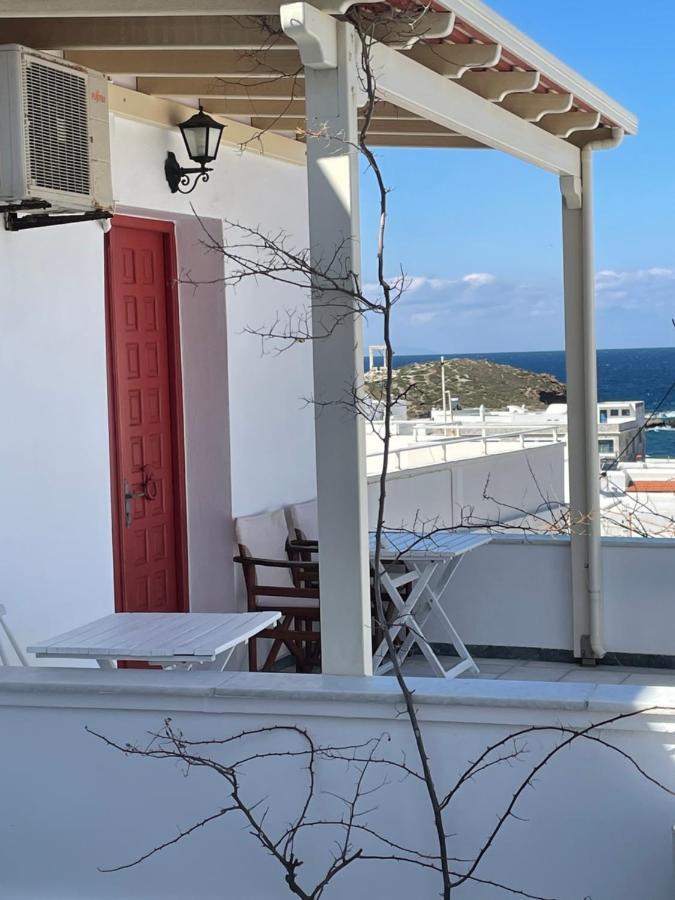 Готель Burgos Barrio Naxos City Екстер'єр фото
