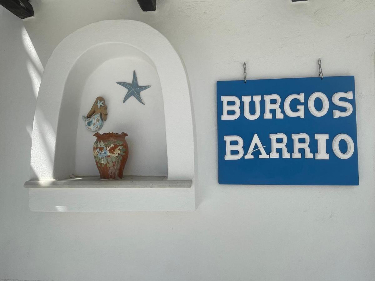 Готель Burgos Barrio Naxos City Екстер'єр фото